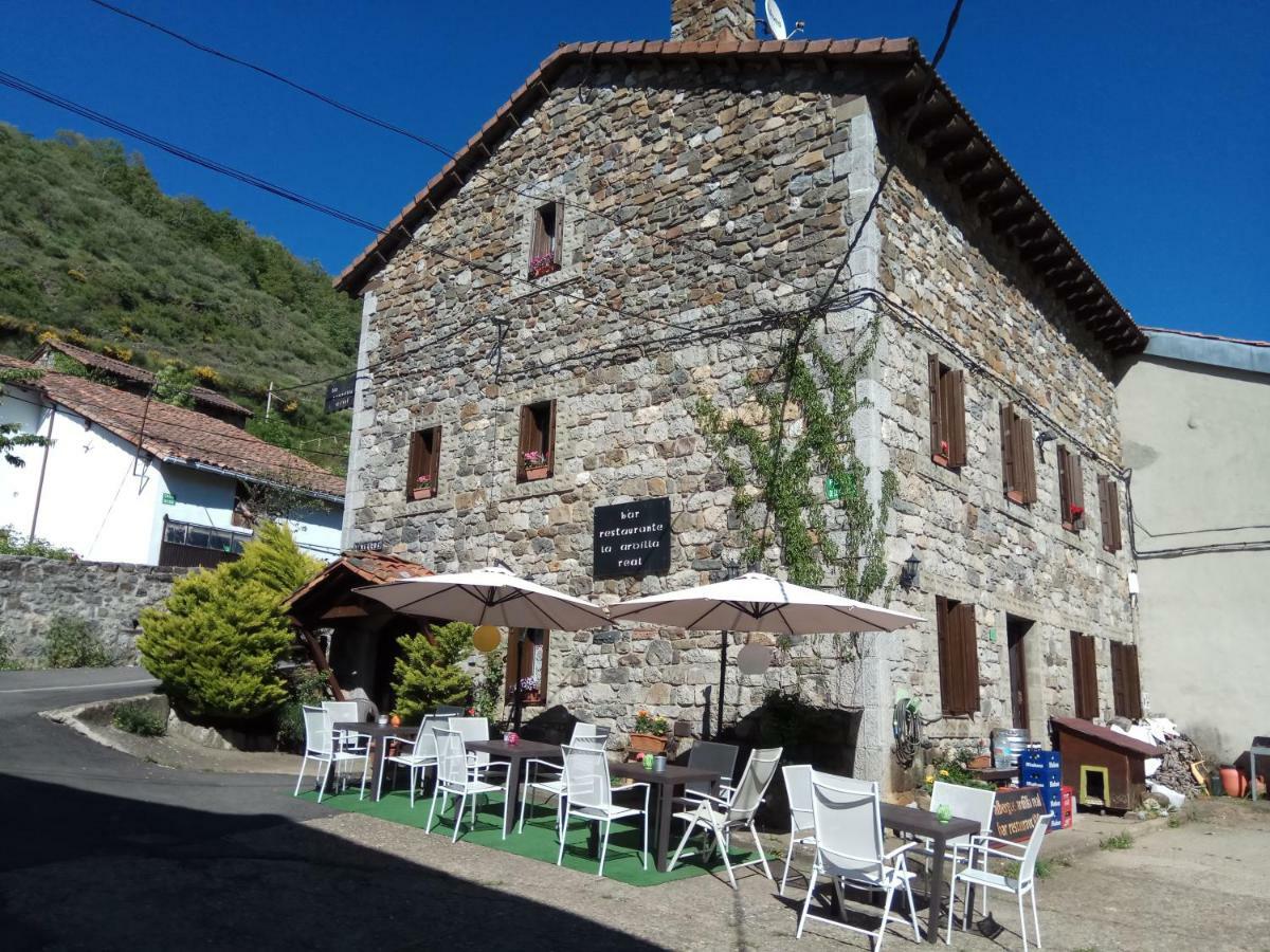 ポサダ・デ・バルデオン Refugio La Ardilla Realホステル エクステリア 写真