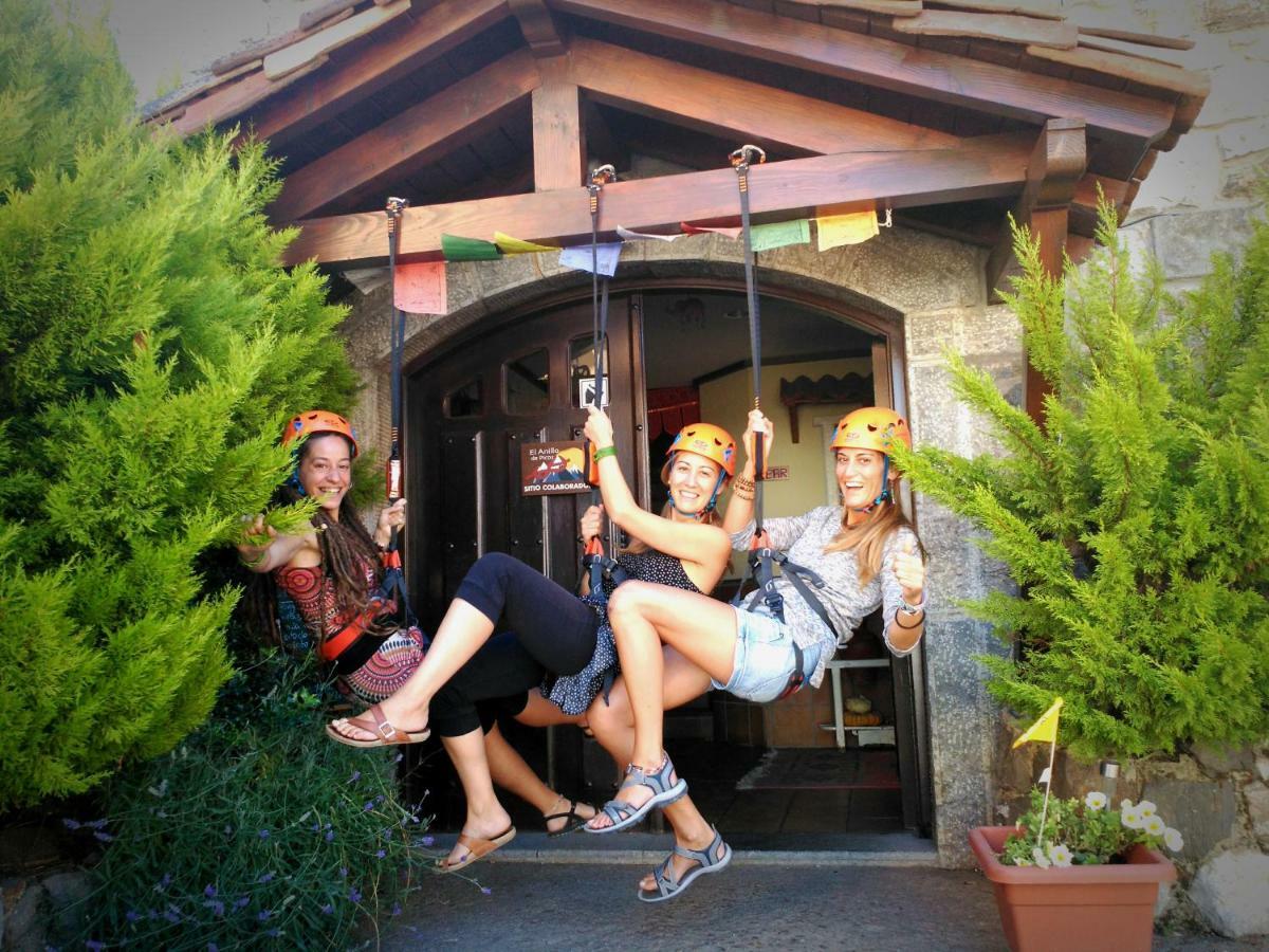 ポサダ・デ・バルデオン Refugio La Ardilla Realホステル エクステリア 写真