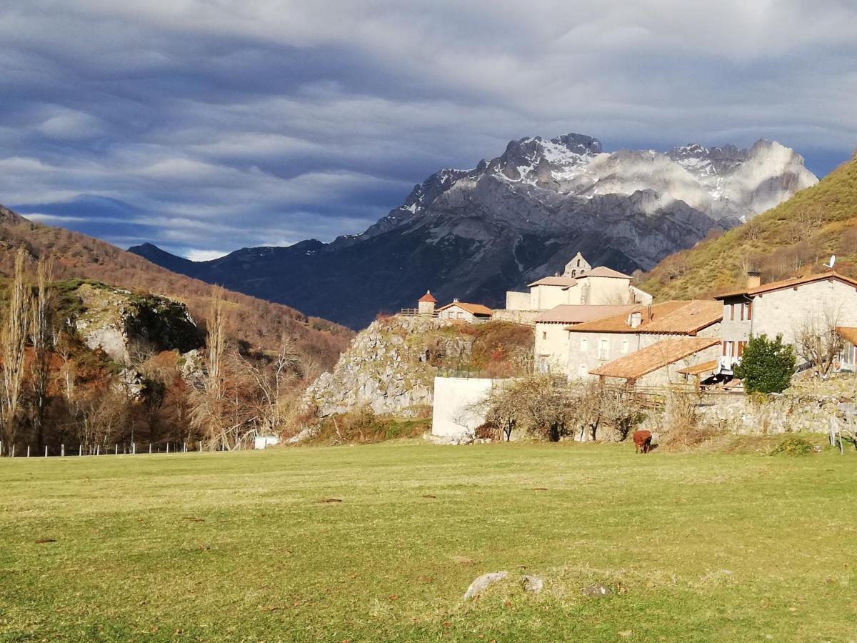 ポサダ・デ・バルデオン Refugio La Ardilla Realホステル エクステリア 写真